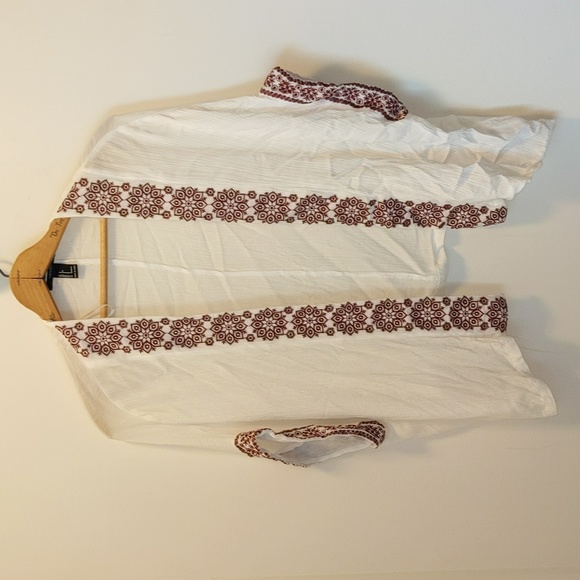 Forever 21 Jackets & Blazers - Forever 21 Women's Size US S Open Front Embroidered Detail Boho Top